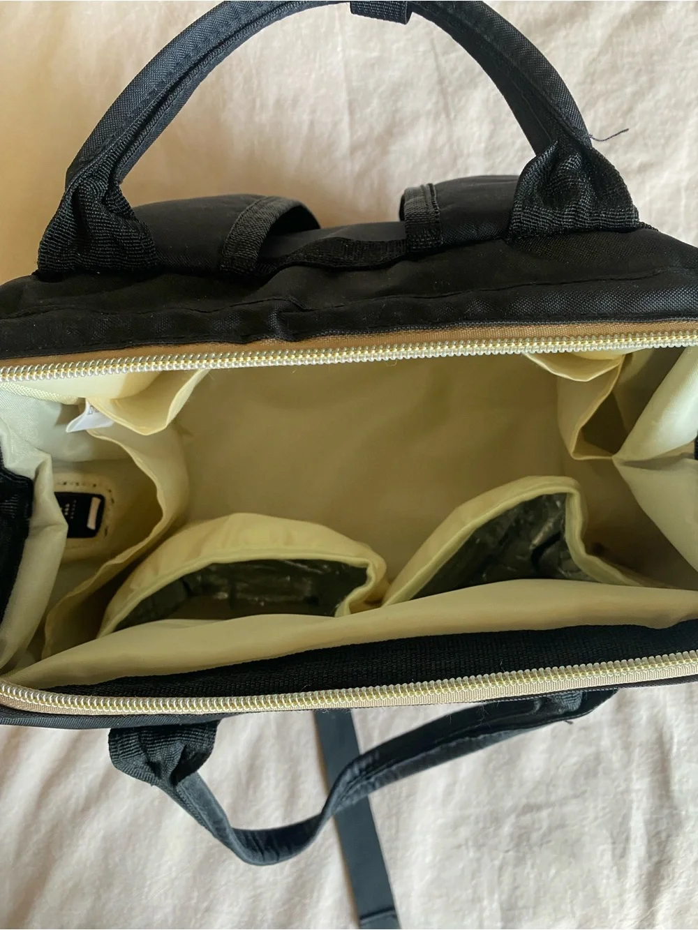 MOMIGO Breast pump Backpack, Black Insulated, Cooler, Bag